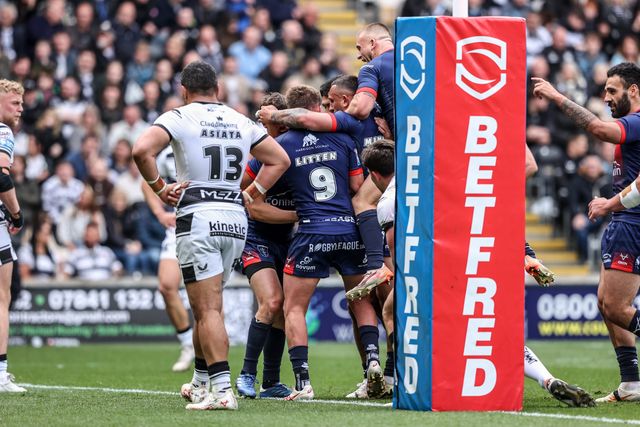 Arthur Mourgue of Hull KR celebrates his try during the Betfred Super League Round 8 match Hull FC vs Hull KR at MKM Stadium, Hull, United Kingdom, 18th April 2025

(Photo by Alfie Cosgrove/News Images)