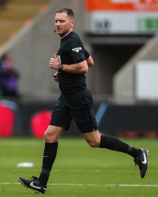Sky Bet League 1 Blackpool v Stockport County