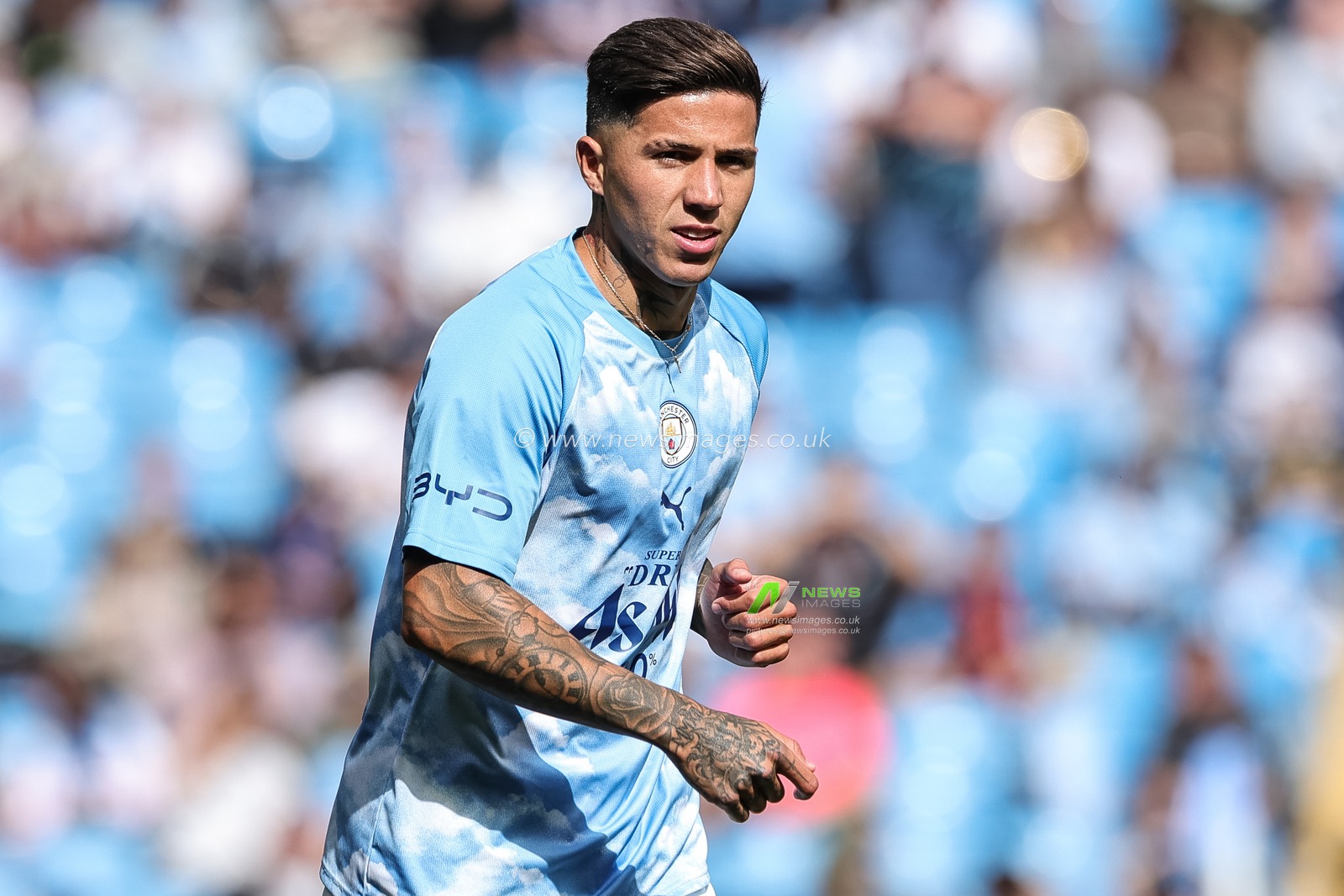 Enzo Fernández of Manchester City during the Premier League match Manchester City vs Coventry City at Etihad Stadium, Manchester, United Kingdom on 05 September 2026

(Photo by Mark Cosgrove/News Images)