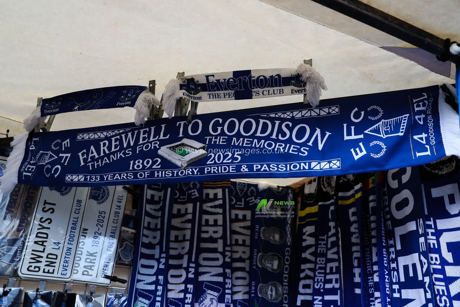 A farewell to Goodison Park scarf for sale ahead of the Premier League match Everton vs Nottingham Forest at Goodison Park, Liverpool, United Kingdom, 29th December 2024

(Photo by Gareth Evans/News Images)