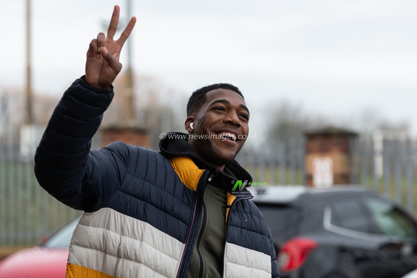Donovan Pines of Barnsley arrives during the Sky Bet League 1 match Barnsley vs Leyton Orient at Oakwell, Barnsley, United Kingdom, 10th February 2024

(Photo by Alfie Cosgrove/News Images)