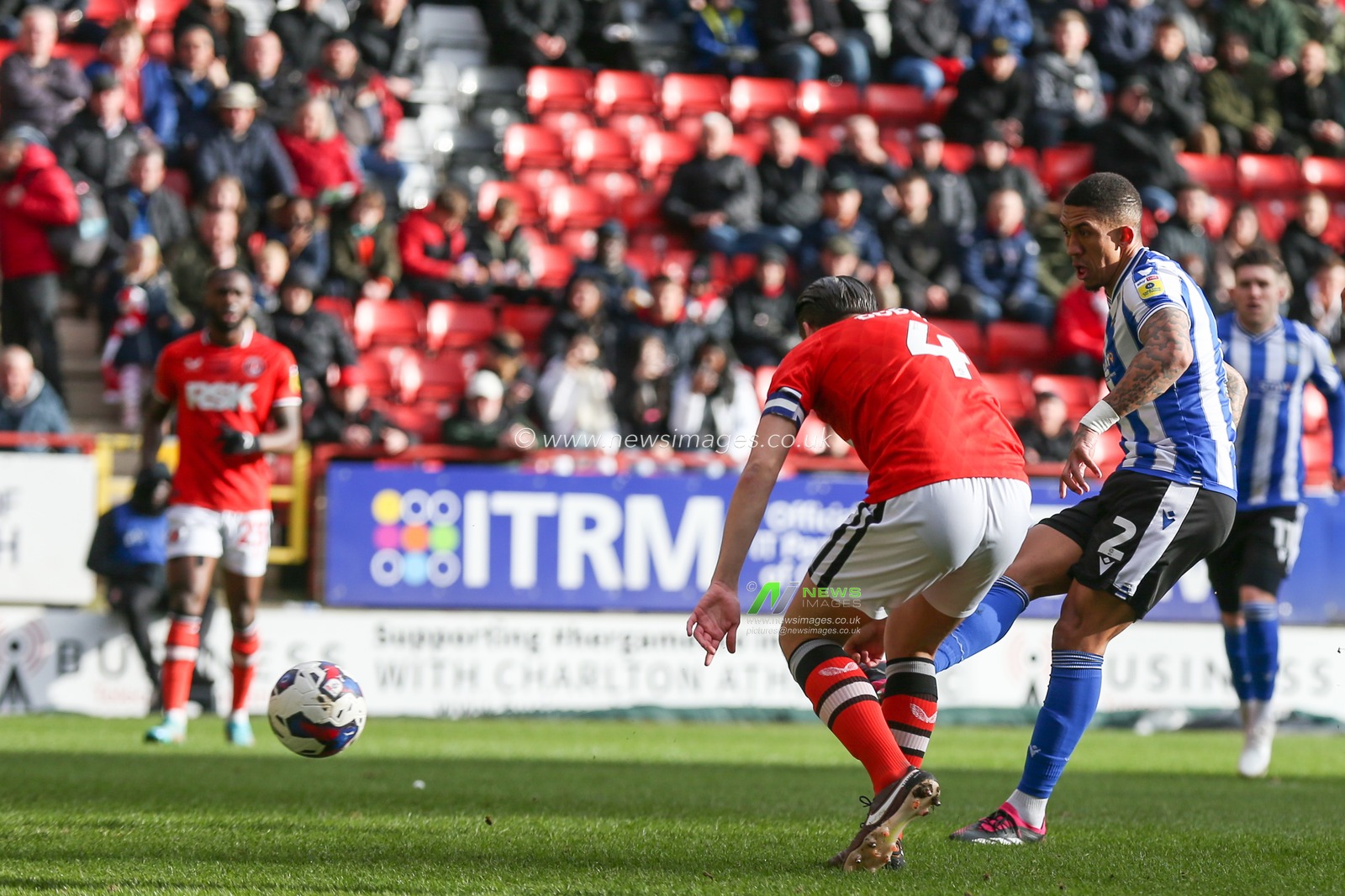Liam Palmer #2 of Sheffield Wednesday scores to make it 0-1 during the Sky Bet League 1 match Charlton Athletic vs Sheffield Wednesday at The Valley, London, United Kingdom, 25th February 2023

(Photo by Arron Gent/News Images)