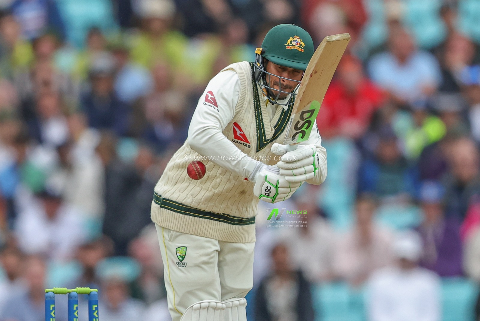 Usman Khawaja of Australia gets hit on the elbow with the ball from James Anderson of England during the LV= Insurance Ashes Fifth Test Series Day Four match England vs Australia at The Kia Oval, London, United Kingdom, 30th July 2023

(Photo by Mark Cosgrove/News Images)