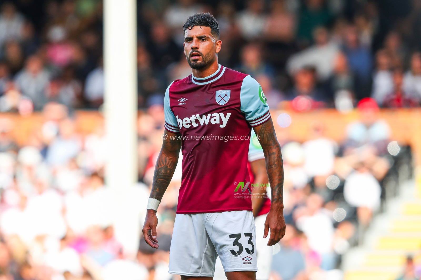 Emerson Palmieri of West Ham United looks on during the Premier League match Fulham vs West Ham United at Craven Cottage, London, United Kingdom, 14th September 2024

(Photo by Izzy Poles/News Images)