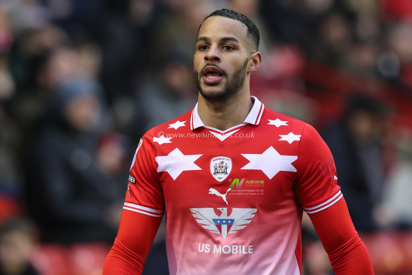 Barry Cotter of Barnsley during the Sky Bet League 1 match Barnsley vs Leyton Orient at Oakwell, Barnsley, United Kingdom, 10th February 2024

(Photo by Alfie Cosgrove/News Images)