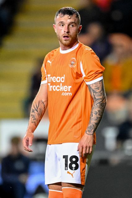 Dale Taylor of Blackpool during the Sky Bet League 1 match Blackpool vs Luton Town at Bloomfield Road, Blackpool, United Kingdom, 30th September 2025

(Photo by Adam Gee/News Images)