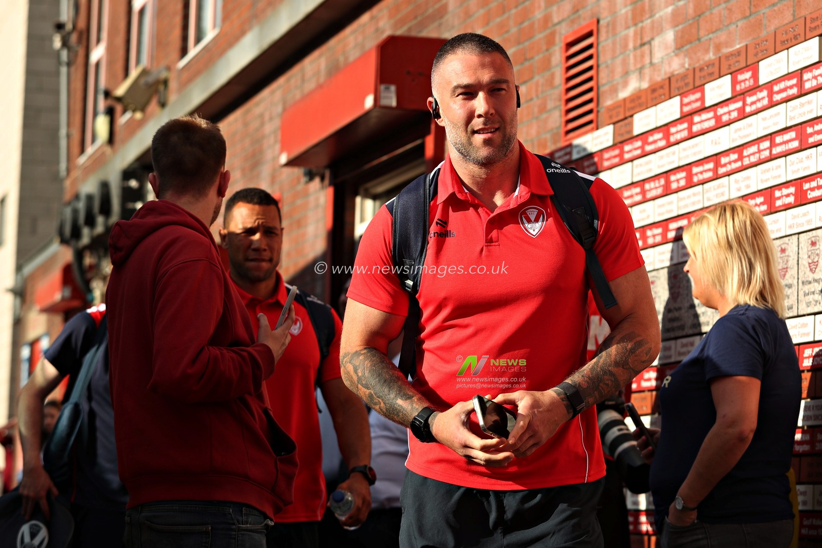 Curtis Sironen of St. Helens arrives before the Betfred Super League Round 13 match Hull KR vs St Helens at Sewell Group Craven Park, Kingston upon Hull, United Kingdom, 30th May 2025

(Photo by Sam Eaden/News Images)