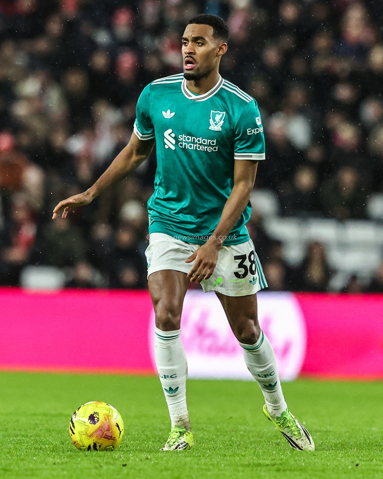 Ryan Gravenberch of Liverpool during the Premier League match Sunderland vs Liverpool at Stadium Of Light, Sunderland, United Kingdom on 11 February 2026

(Photo by Alfie Cosgrove/News Images)