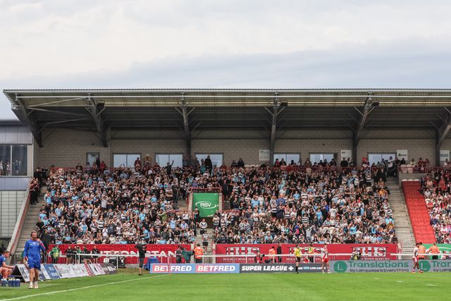 Hull FC fans during the Betfred Super League Round 25 match Hull KR vs Hull FC at Sewell Group Craven Park, Kingston upon Hull, United Kingdom, 7th September 2025

(Photo by Mark Cosgrove/News Images)