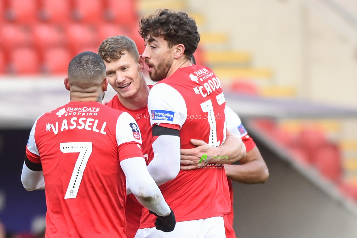 4th January 2020, New York Stadium, Rotherham, England; Emirates FA Cup, Rotherham United v Hull City : Michael Smith (24) of Rotherham United celebrates scoring the equaliser to make it 1-1.

Credit: Dean Williams/News Images