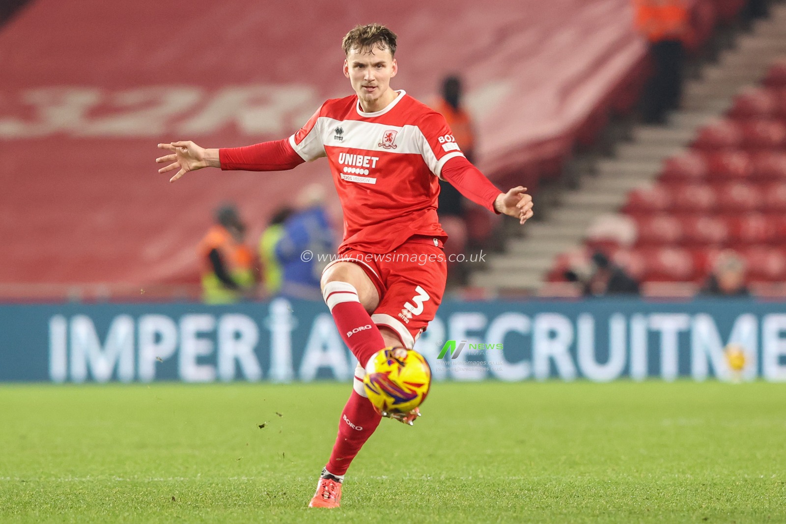 Rav van den Berg of Middlesbrough passes the ball during the Sky Bet Championship match Middlesbrough vs Cardiff City at Riverside Stadium, Middlesbrough, United Kingdom, 4th January 2025

(Photo by Alfie Cosgrove/News Images)