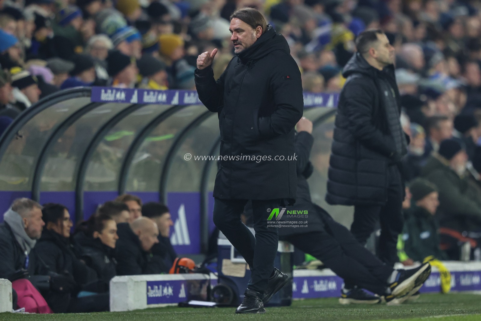 Daniel Farke manager of Leeds United speaks to one of his coaches during the Emirates FA Cup 3rd Round match Leeds United vs Harrogate Town at Elland Road, Leeds, United Kingdom, 11th January 2025

(Photo by Alfie Cosgrove/News Images)