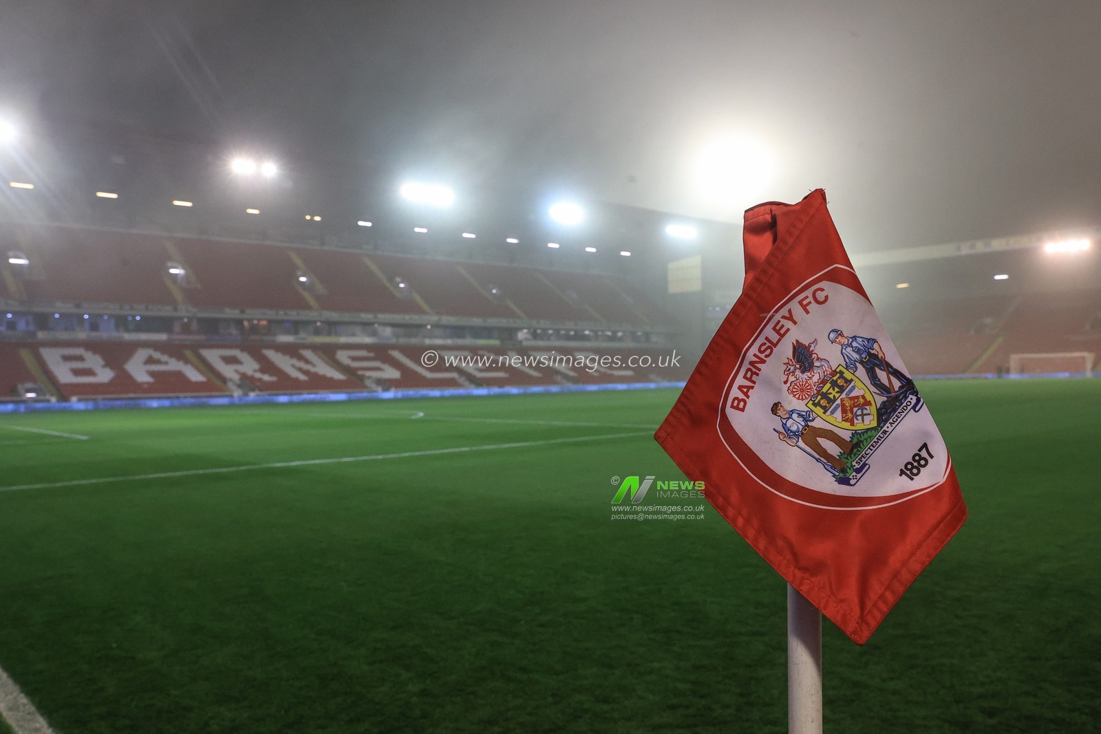 A corner flag at a very fogy Oakwell