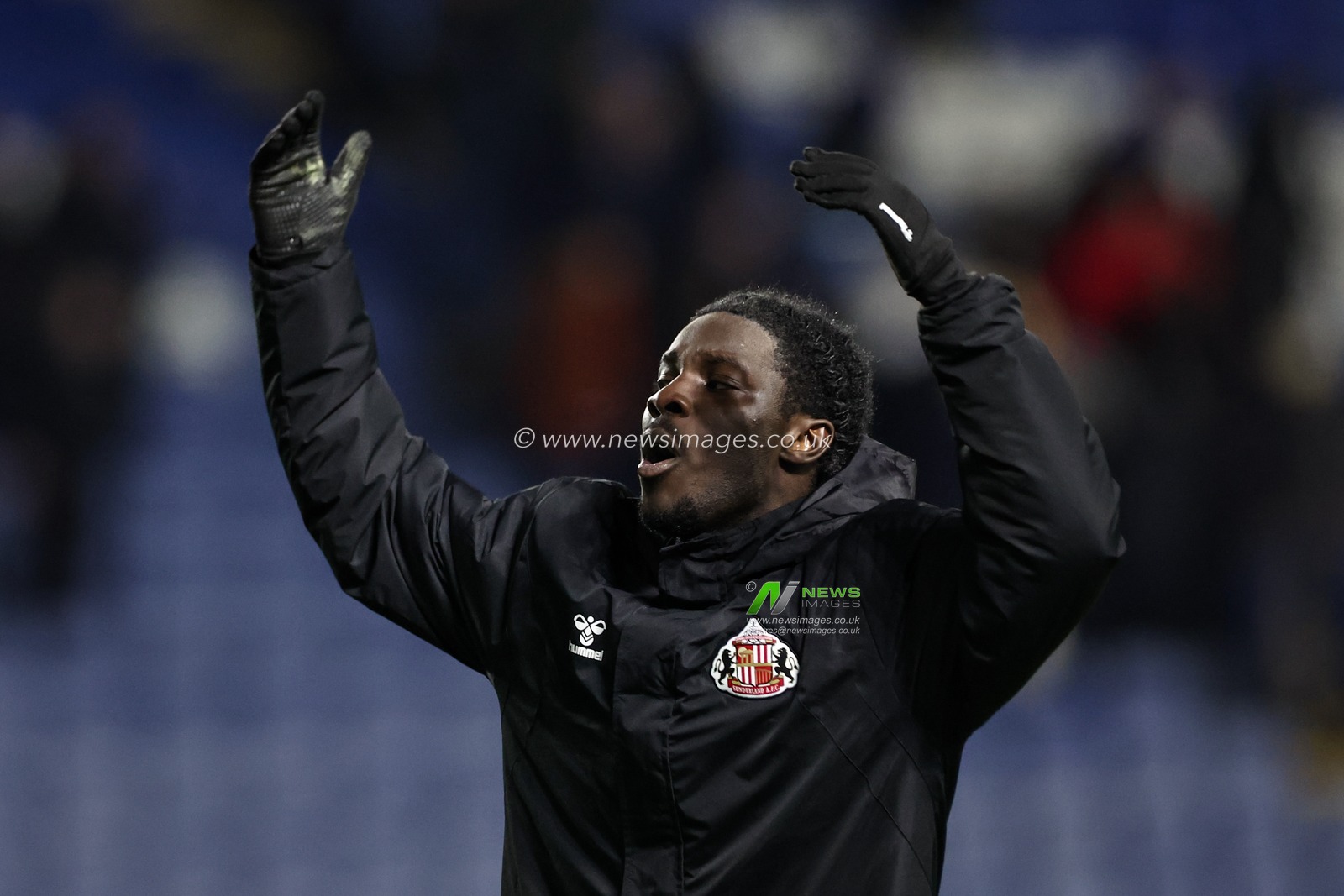 Eliezer Mayenda of Sunderland celebrates the win during the Sky Bet Championship match Sheffield Wednesday vs Sunderland at Hillsborough, Sheffield, United Kingdom, 28th February 2025

(Photo by Mark Cosgrove/News Images)