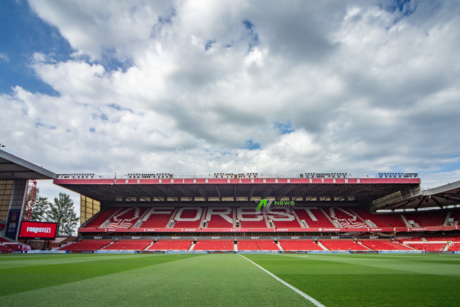 A general view of The City Ground before kickoff between Nottingham Forest and Sheffield United in the SkyBet Championship Playoff 2nd Leg.