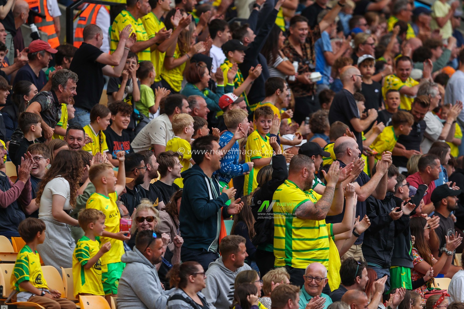 Norwich City fans celebrates team's first goal during the Pre-season friendly match Norwich City vs St. Pauli at Carrow Road, Norwich, United Kingdom, 3rd August 2024

(Photo by Izzy Poles/News Images)