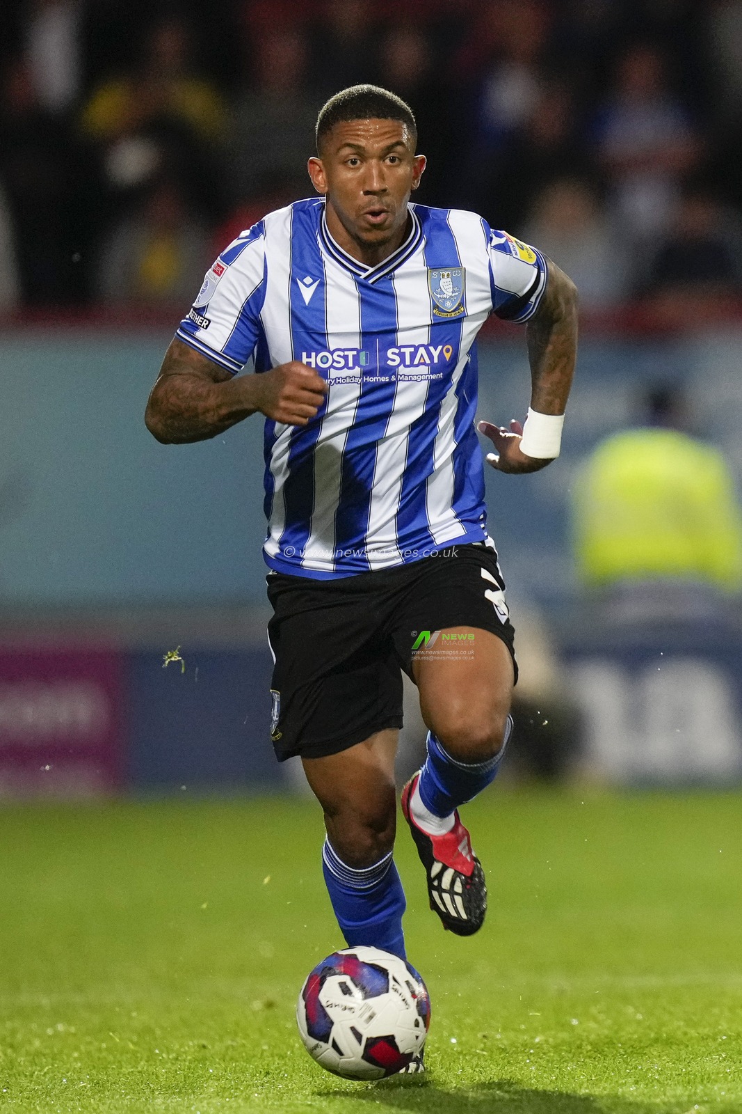 Liam Palmer of Sheffield Wednesday during the Sky Bet League 1 match Morecambe vs Sheffield Wednesday at Mazuma Stadium, Morecambe, United Kingdom, 13th September 2022

(Photo by Steve Flynn/News Images)