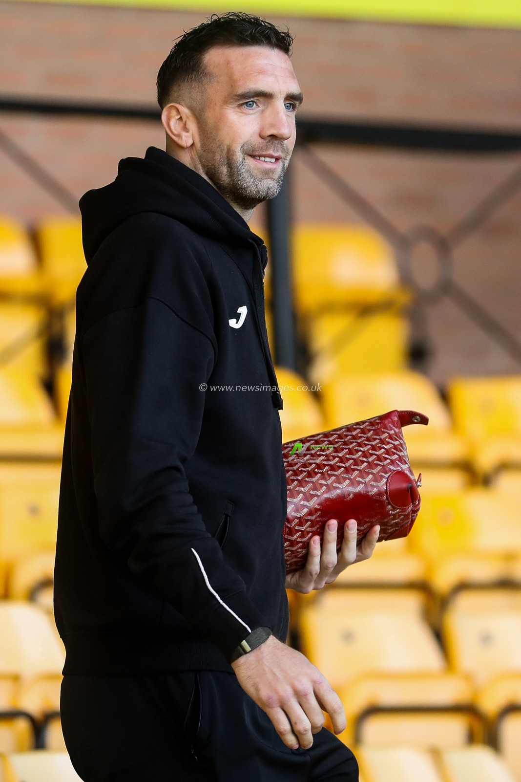 Shane Duffy of Norwich City arrives at Carrow Road prior to the Sky Bet Championship match Norwich City vs West Bromwich Albion at Carrow Road, Norwich, United Kingdom, 29th March 2025

(Photo by Izzy Poles/News Images)