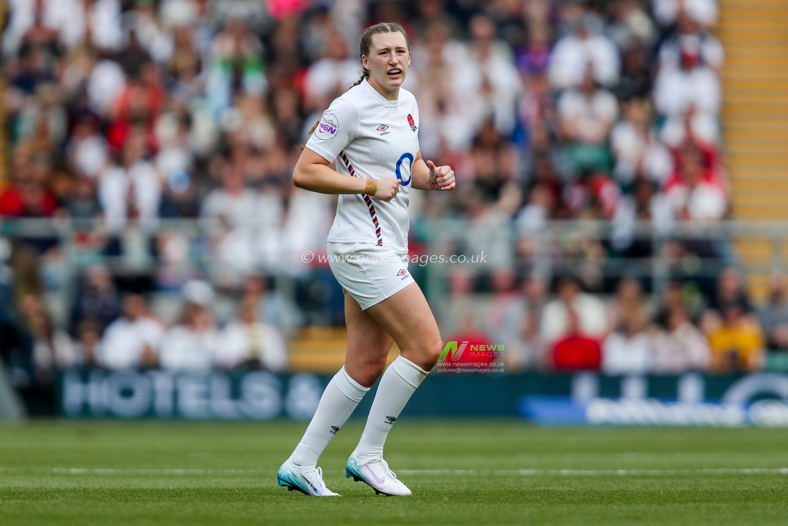 Emma Sing of England Women in action during the 2025 Guinness Womenâ€™s Six Nations match England vs France at Allianz Stadium, Twickenham, United Kingdom, 26th April 2025

(Photo by Izzy Poles/News Images)