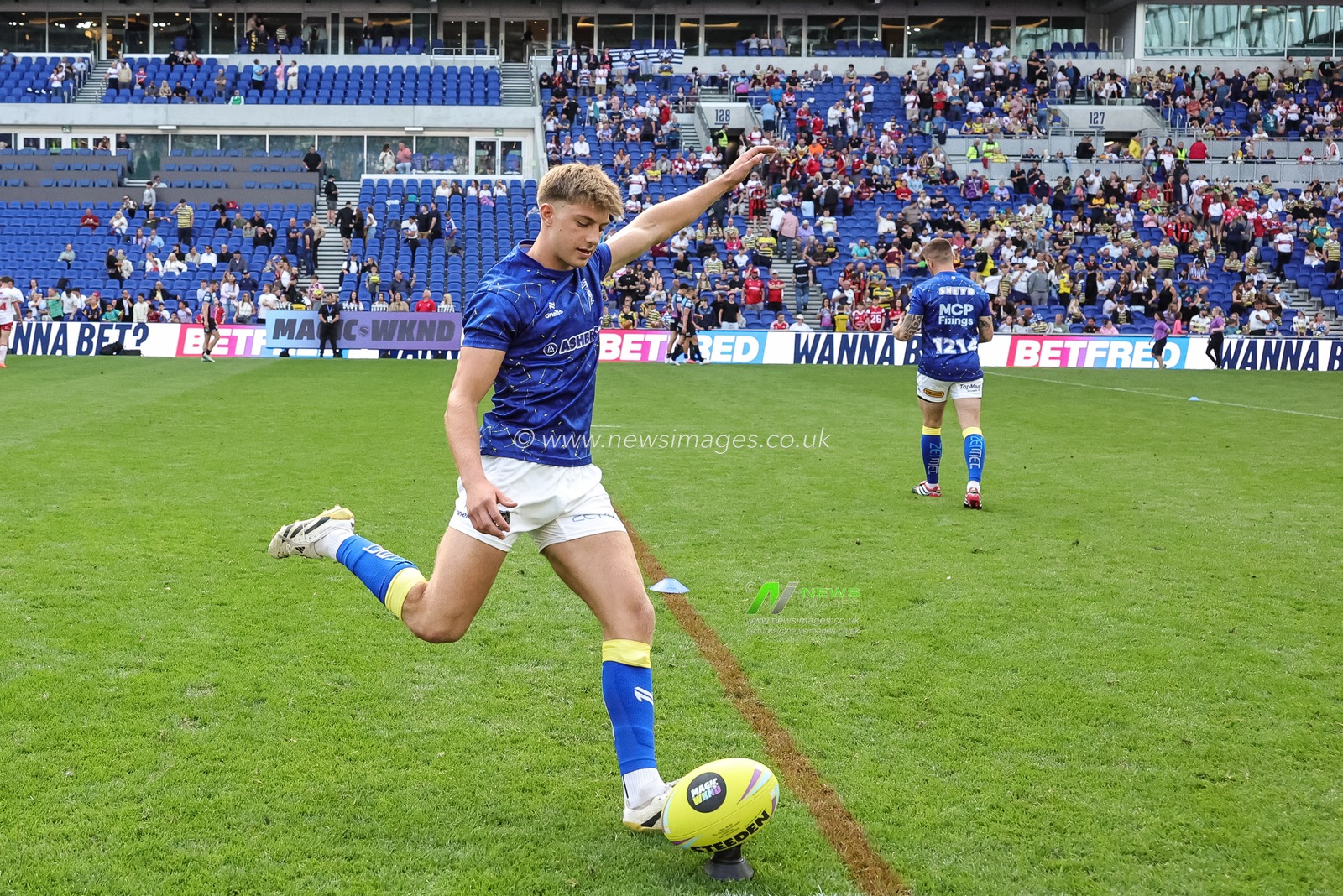 Betfred Super League Magic Weekend Leigh Leopards v Warrington Wolves