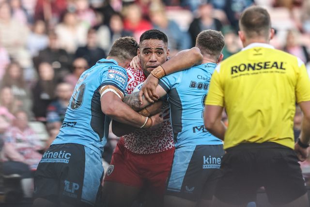 Betfred Super League Round 12 Leigh Leopards v Hull FC