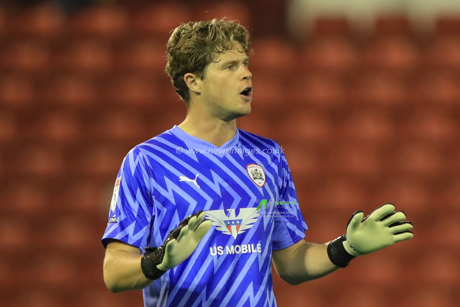 Ben Killip #23 of Barnsley during the EFL Trophy match Barnsley vs Grimsby Town at Oakwell, Barnsley, United Kingdom, 5th September 2023

(Photo by Alfie Cosgrove/News Images)