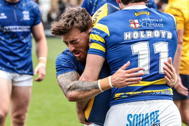 Matty Ashton of Warrington Wolves in the pre-game warm up during the Betfred Super League round 20 match Leigh Leopards vs Warrington Wolves at Leigh Sports Village, Leigh, United Kingdom on 25 July 2026

(Photo by Alfie Cosgrove/News Images)