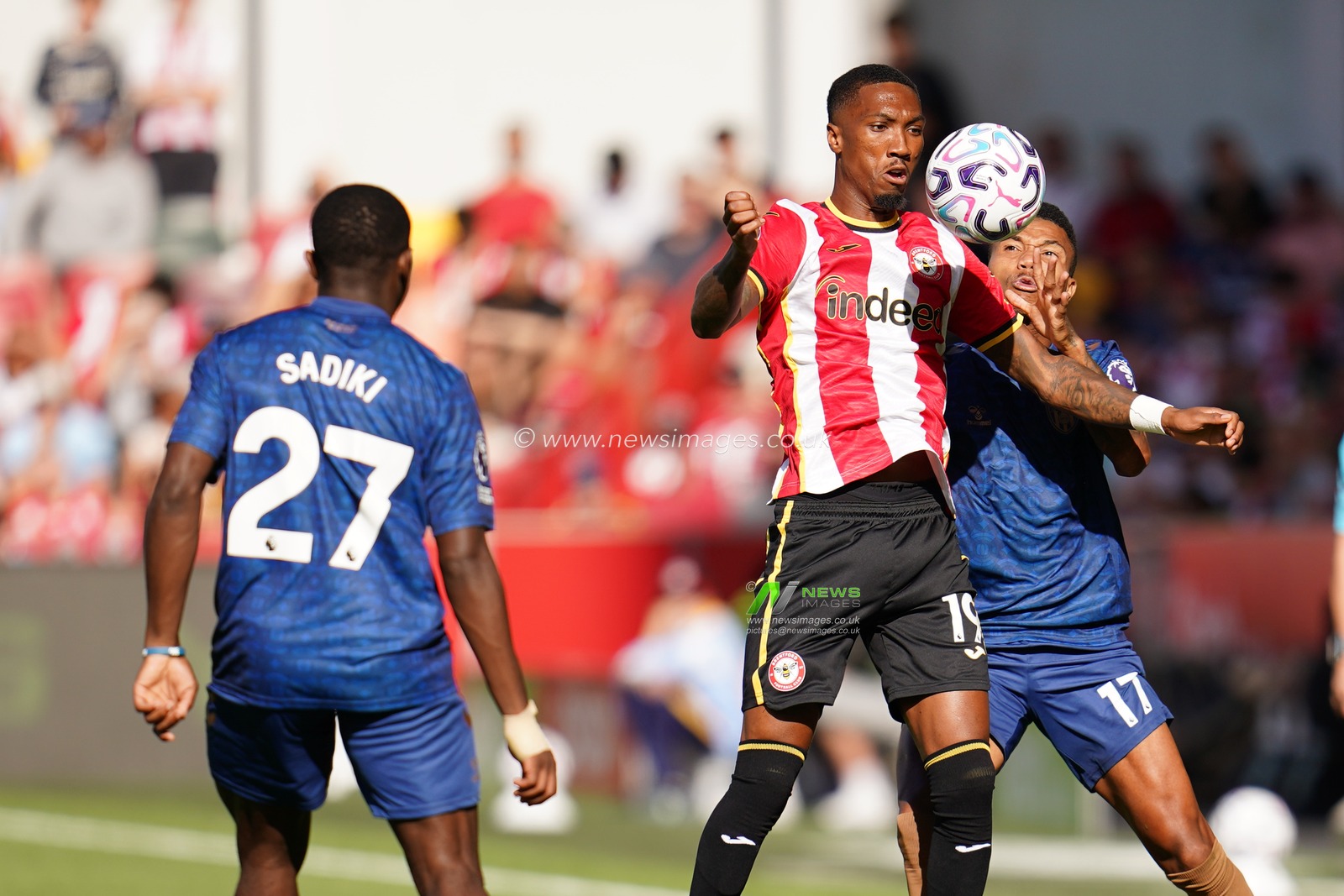 during the Premier League match Brentford vs Sunderland at GTECH Community Stadium, London, United Kingdom on 05 September 2026

(Photo by Harvey Murphy/News Images)