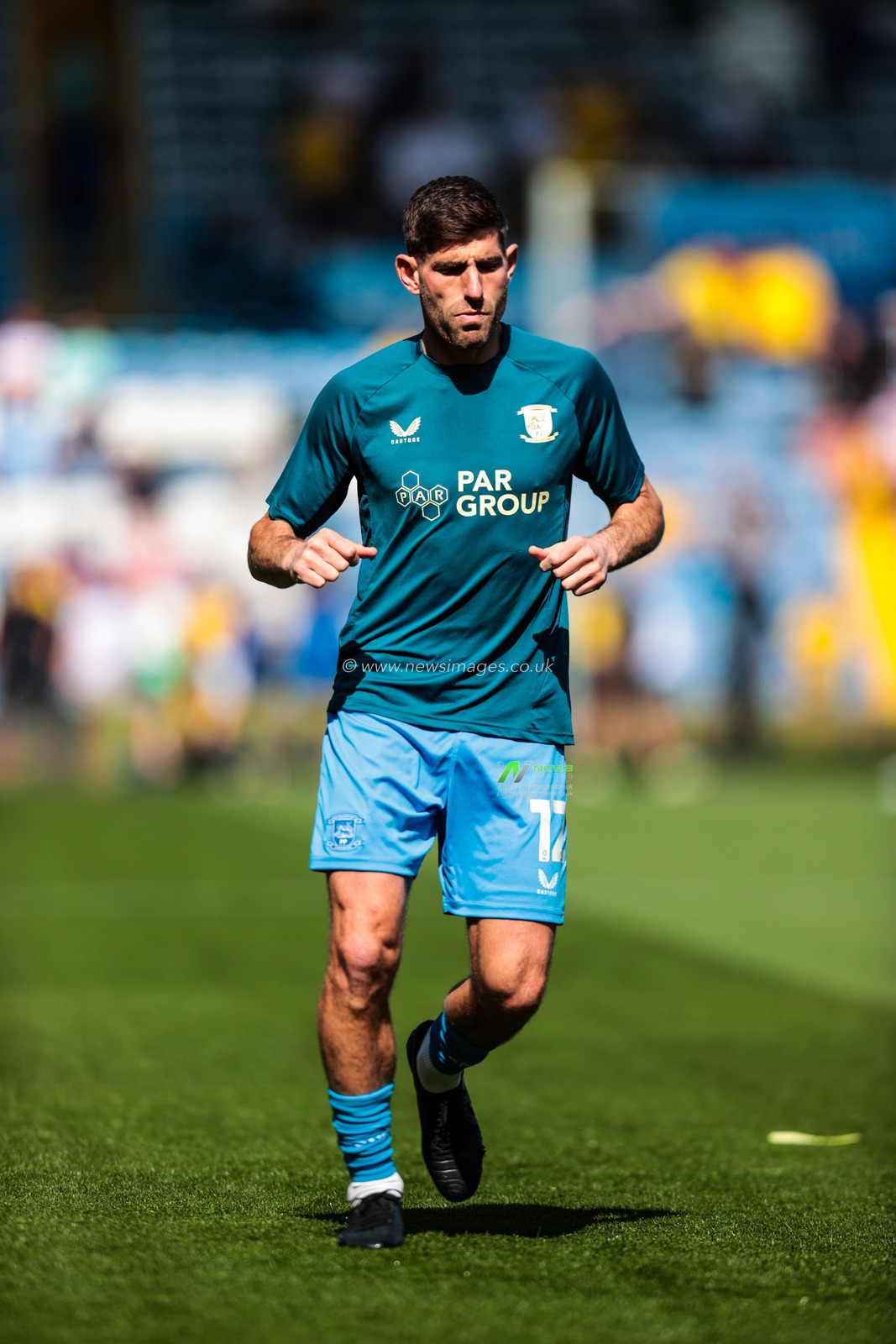Ched Evans of Preston North End in the pregame warmup session during the Sky Bet Championship match Leeds United vs Preston North End at Elland Road, Leeds, United Kingdom, 12th April 2025

(Photo by Richard Bierton/News Images)