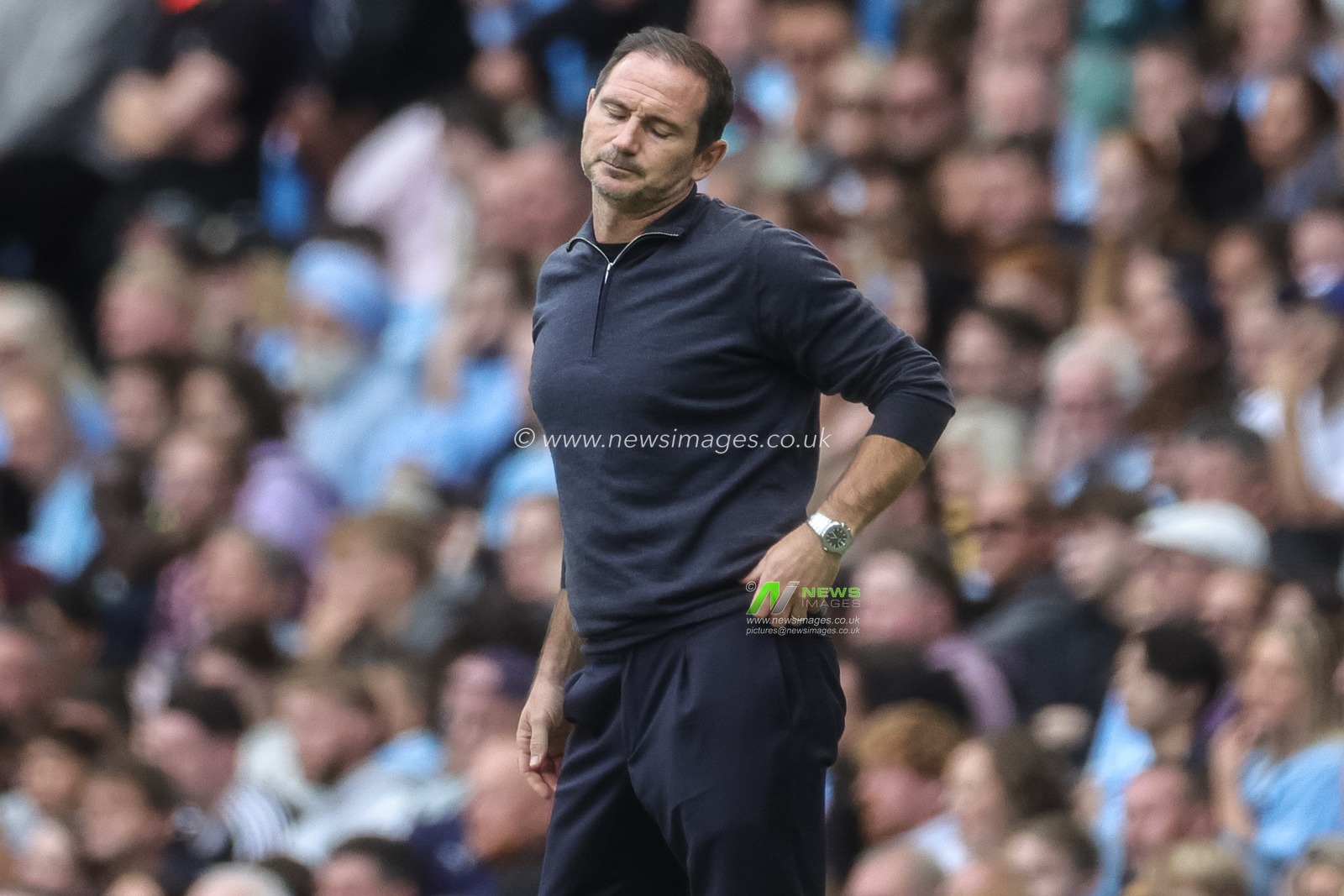 Frank Lampard manager of Coventry City reacts in the technical area during the Premier League match Manchester City vs Coventry City at Etihad Stadium, Manchester, United Kingdom on 05 September 2026

(Photo by Mark Cosgrove/News Images)