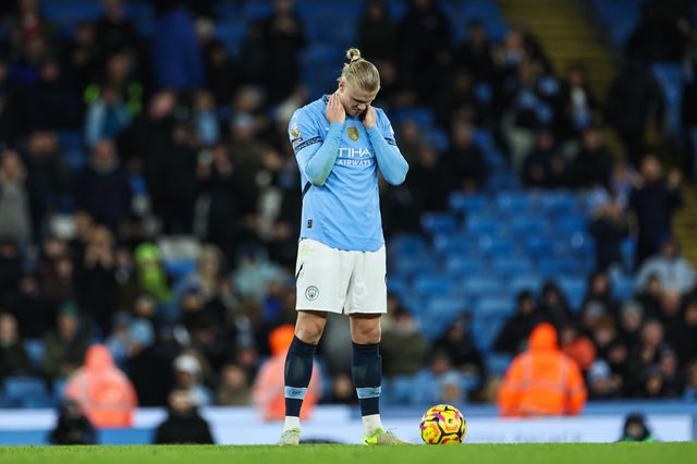 Erling Haaland of Manchester City is dejected after his side concede a fourth goal during the Premier League match Manchester City vs Tottenham Hotspur at Etihad Stadium, Manchester, United Kingdom, 23rd November 2024

(Photo by Mark Cosgrove/News Images)