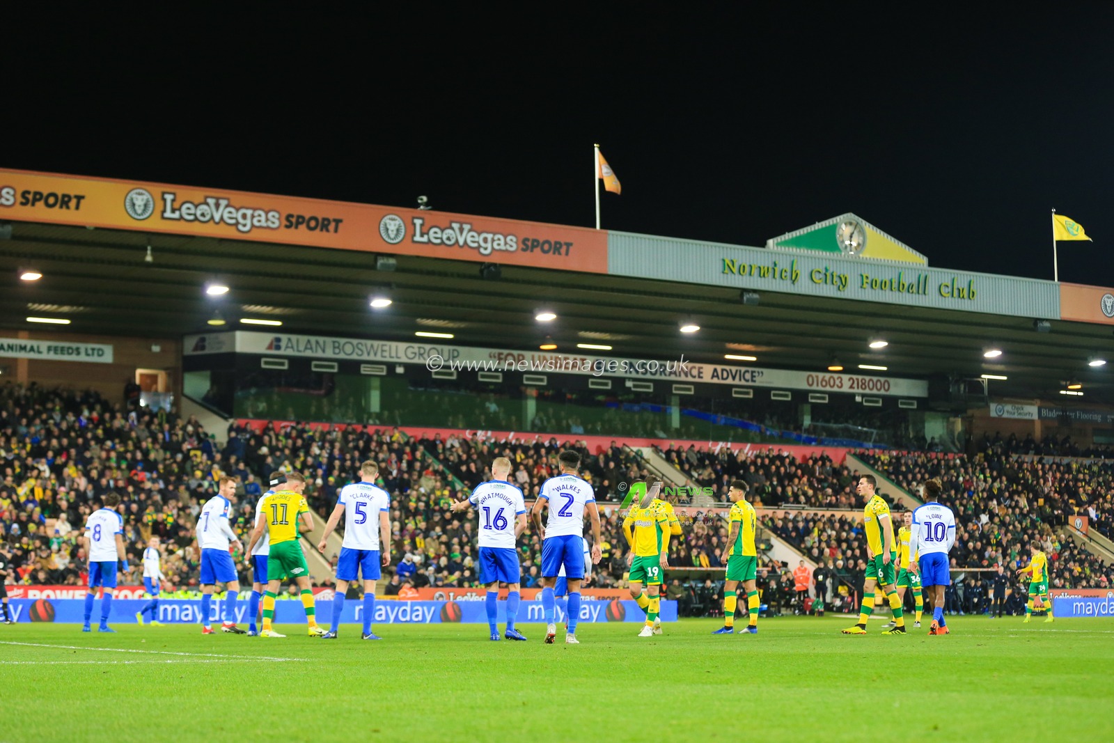 5th January 2019, Carrow Road, Norfolk, England; The Emirates FA Cup, 3rd Round, Norwich City vs Portsmouth ; A general view of the game 

Credit: Georgie Kerr/News Images

English Football League images are subject to DataCo Licence