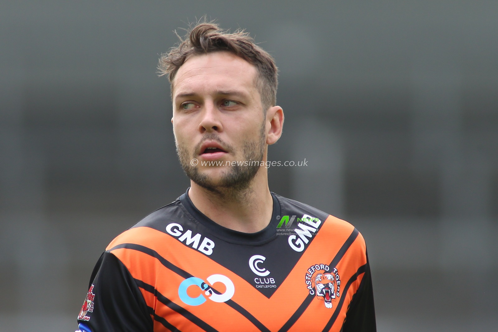 Gareth Oâ€™Brien of Castleford Tigers warms up ahead of his debut against St Helens.
