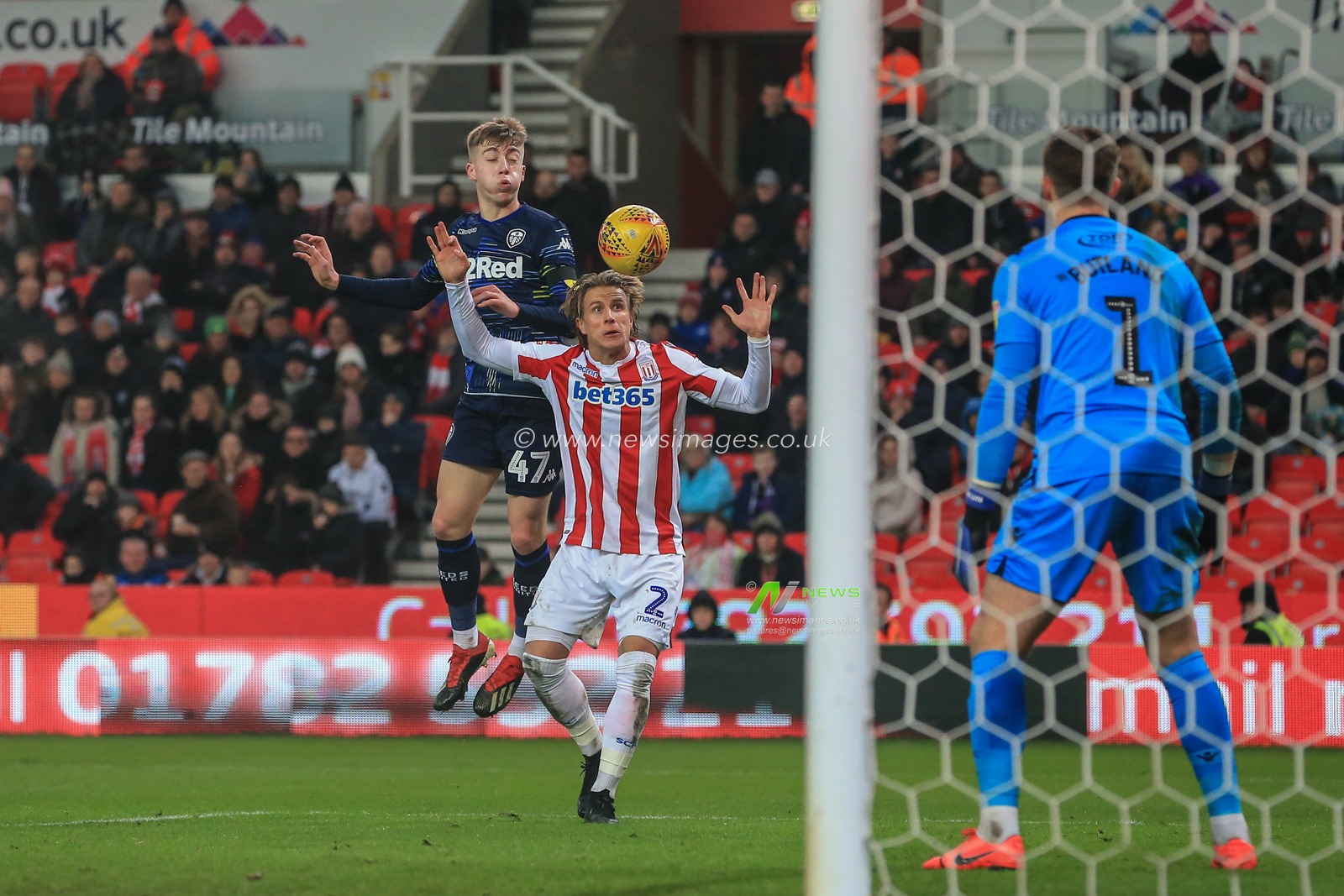 19th January 2019, Bet 365 Stadium, Stoke-on-Trent, England; Sky Bet Championship, Stoke City vs Leeds United ; Moritz Bauer (02) of Stoke City clears the ball as Jack Clarke (47) of Leeds Utd pressures 


Credit: Mark Cosgrove/News Images

English Football League images are subject to DataCo Licence