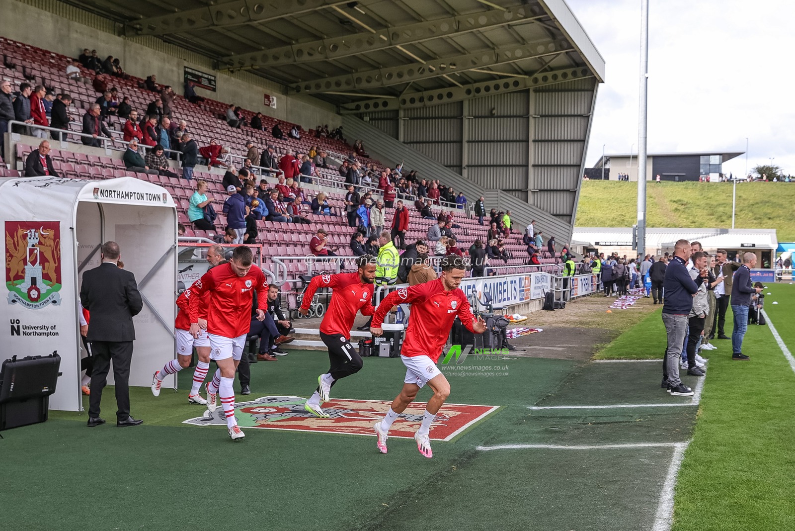 Jordan Williams #2 of Barnsley leads his team out for warmup during the Sky Bet League 1 match Northampton Town vs Barnsley at Sixfields Stadium, Northampton, United Kingdom, 23rd September 2023

(Photo by Mark Cosgrove/News Images)