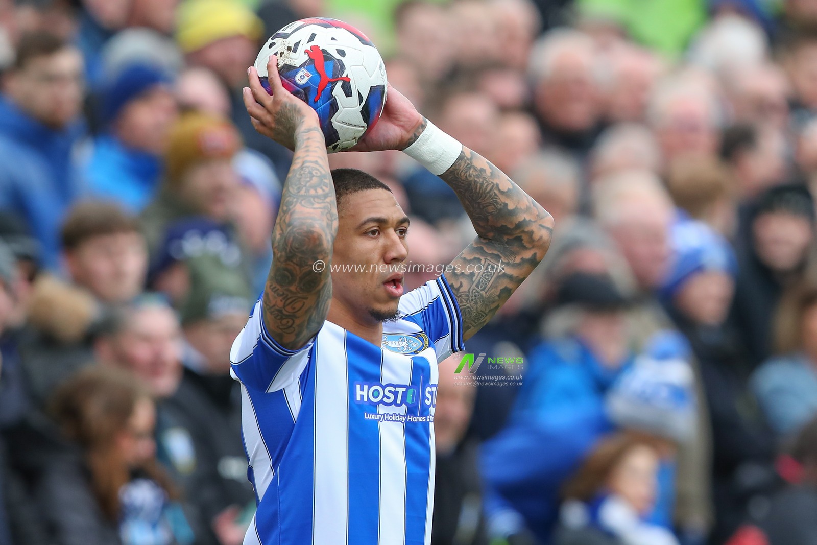 Liam Palmer #2 of Sheffield Wednesday takes a throw in during the Sky Bet League 1 match Forest Green Rovers vs Sheffield Wednesday at The New Lawn, Nailsworth, United Kingdom, 26th March 2023

(Photo by Gareth Evans/News Images)
