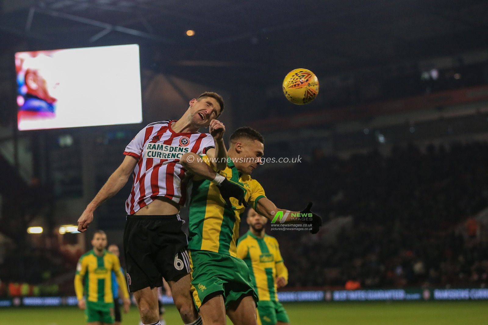 14th December 2018, Bramall Lane, Sheffield, England; Sky Bet Championship, Sheffield United vs West Bromwich Albion ; Chris Basham (06) of Sheffield United heads on goal 


Credit: Mark Cosgrove/News Images

English Football League images are subject to DataCo Licence