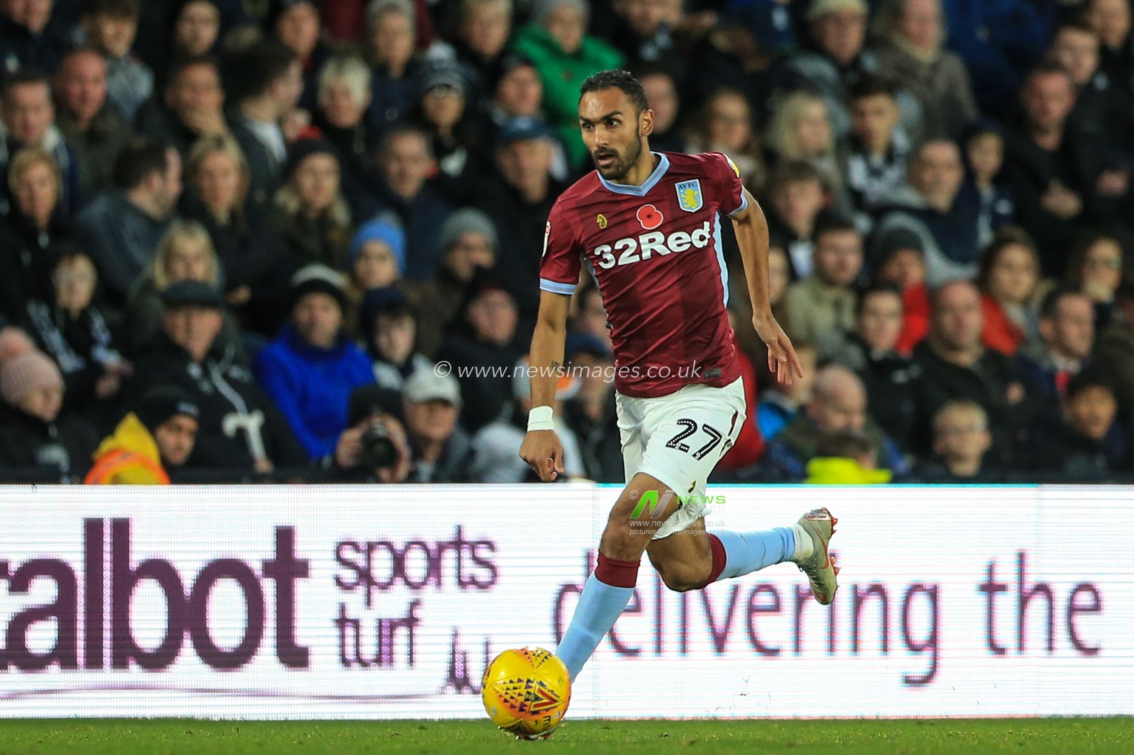 10th November 2018, Pride Park, Derby, England; Sky Bet Championship, Derby County v Aston Villa ; Ahmed Elmohamady (27) of Aston Villa 

Credit: Mark Cosgrove/News Images 

English Football League images are subject to DataCo Licence