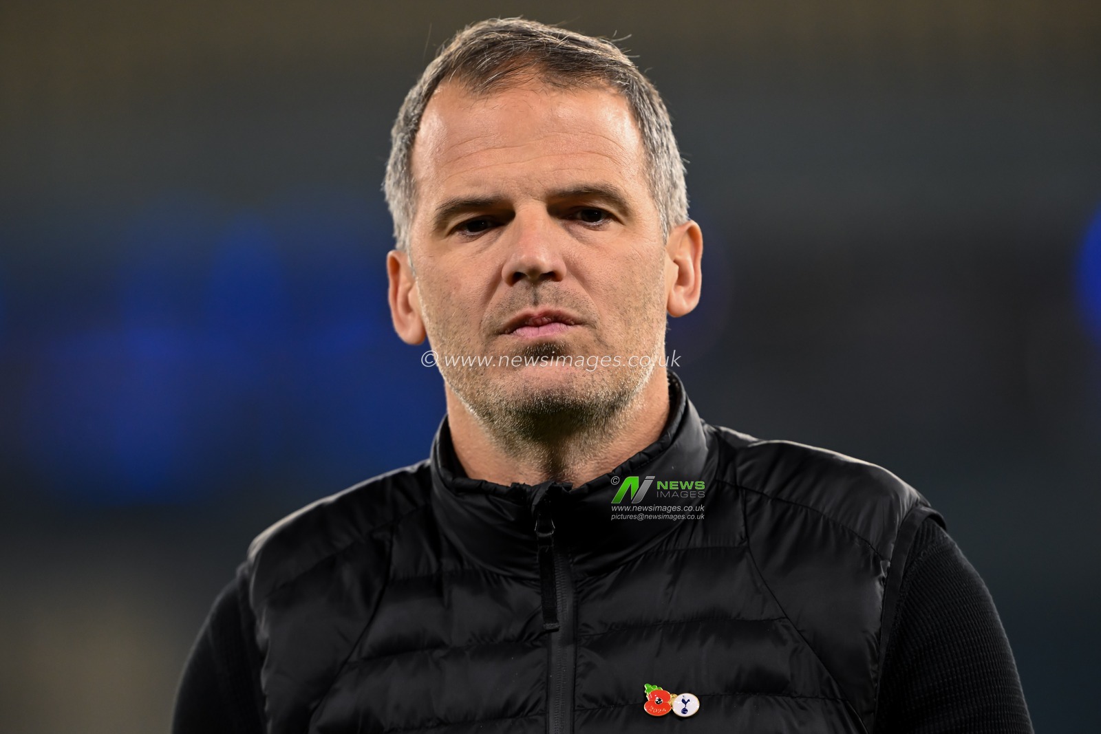 Robert Vilahamn Head Coach of Tottenham Hotspur ahead of the Barclays Women's Super League match Manchester City Women vs Tottenham Hotspurâ€™s Women at Etihad Stadium, Manchester, United Kingdom, 8th November 2024

(Photo by Cody Froggatt/News Images)