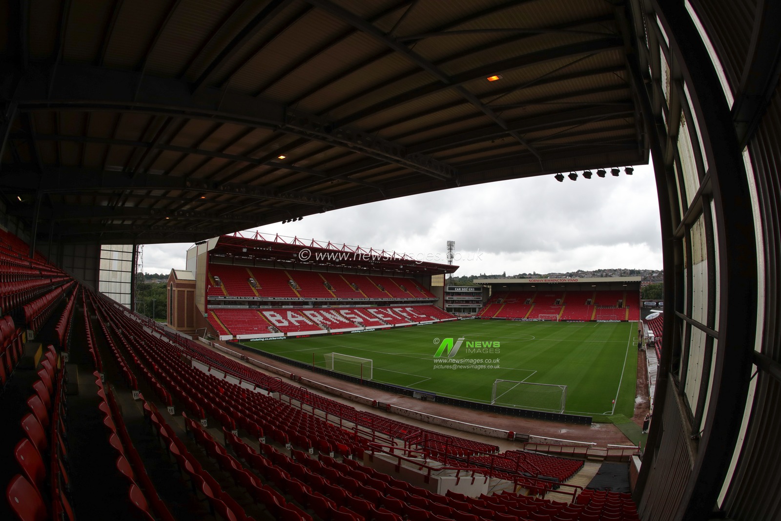 A general view of Oakwell during the Sky Bet League 1 match Barnsley vs Port Vale at Oakwell, Barnsley, United Kingdom, 5th August 2023

(Photo by Alfie Cosgrove/News Images)