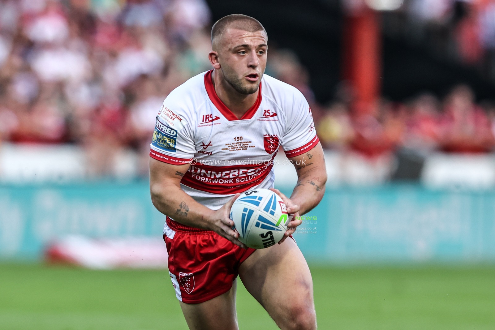 Mikey Lewis of Hull KR in action during the Betfred Super League round 15 match Hull KR vs Leigh Leopards at Sewell Group Craven Park, Hull, United Kingdom on 19 June 2026

(Photo by Alfie Cosgrove/News Images)