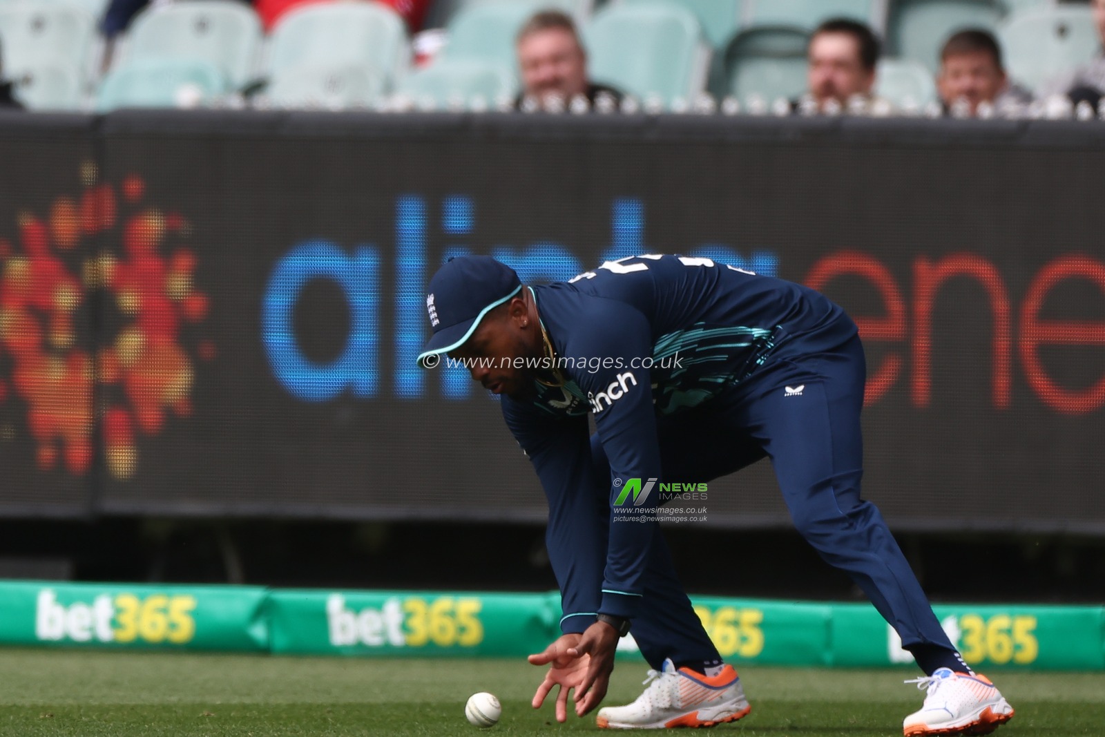 Chris Jordan of England fields  during the Dettol ODI Series match Australia vs England at Melbourne Cricket Ground, Melbourne, Australia, 22nd November 2022

(Photo by Patrick Hoelscher/News Images)