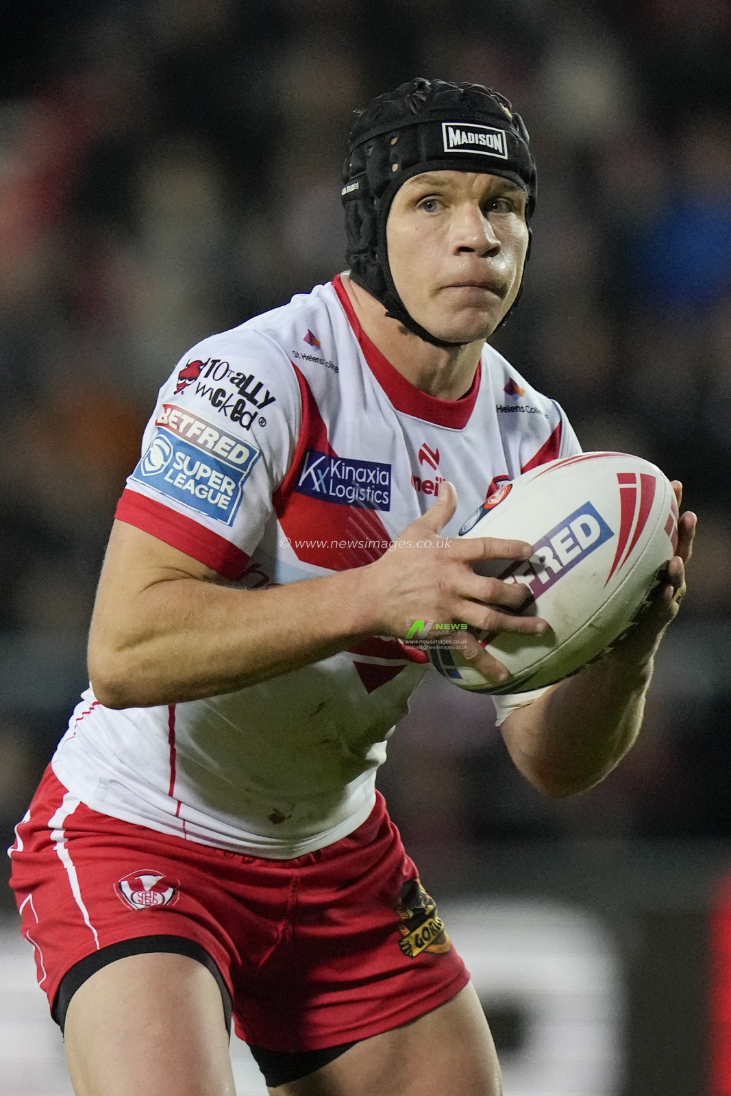 Jonny Lomax of St. Helens during the Betfred Super League  Round 8 match St Helens vs Hull FC at Totally Wicked Stadium, St Helens, United Kingdom, 19th April 2024

(Photo by Steve Flynn/News Images)