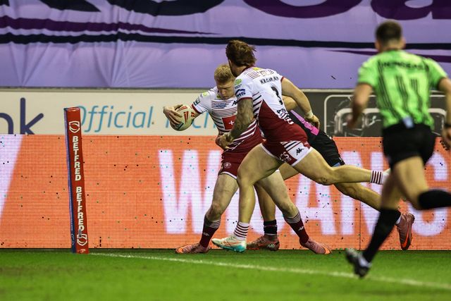 Zach Eckersley of Wigan Warriors goes over for a try during the Betfred Super League match Wigan Warriors vs Hull FC at The Brick Community Stadium, Wigan, United Kingdom on 21 February 2026

(Photo by Alfie Cosgrove/News Images)