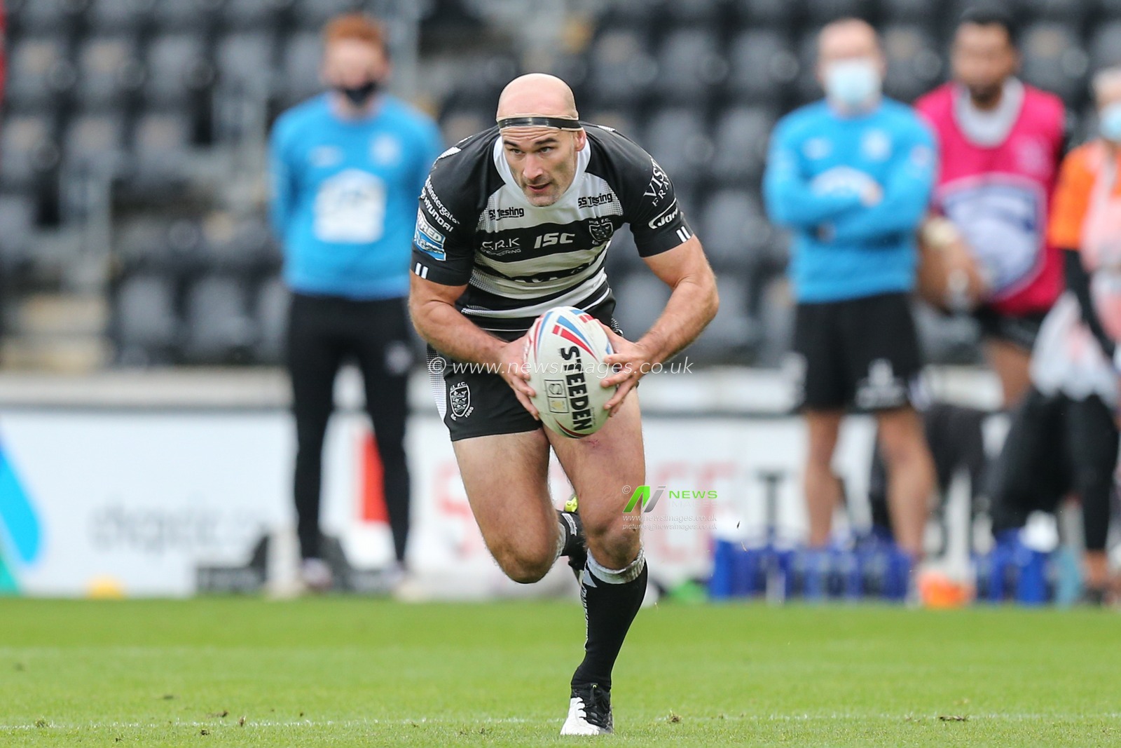 Danny Houghton (9) of Hull FC match image