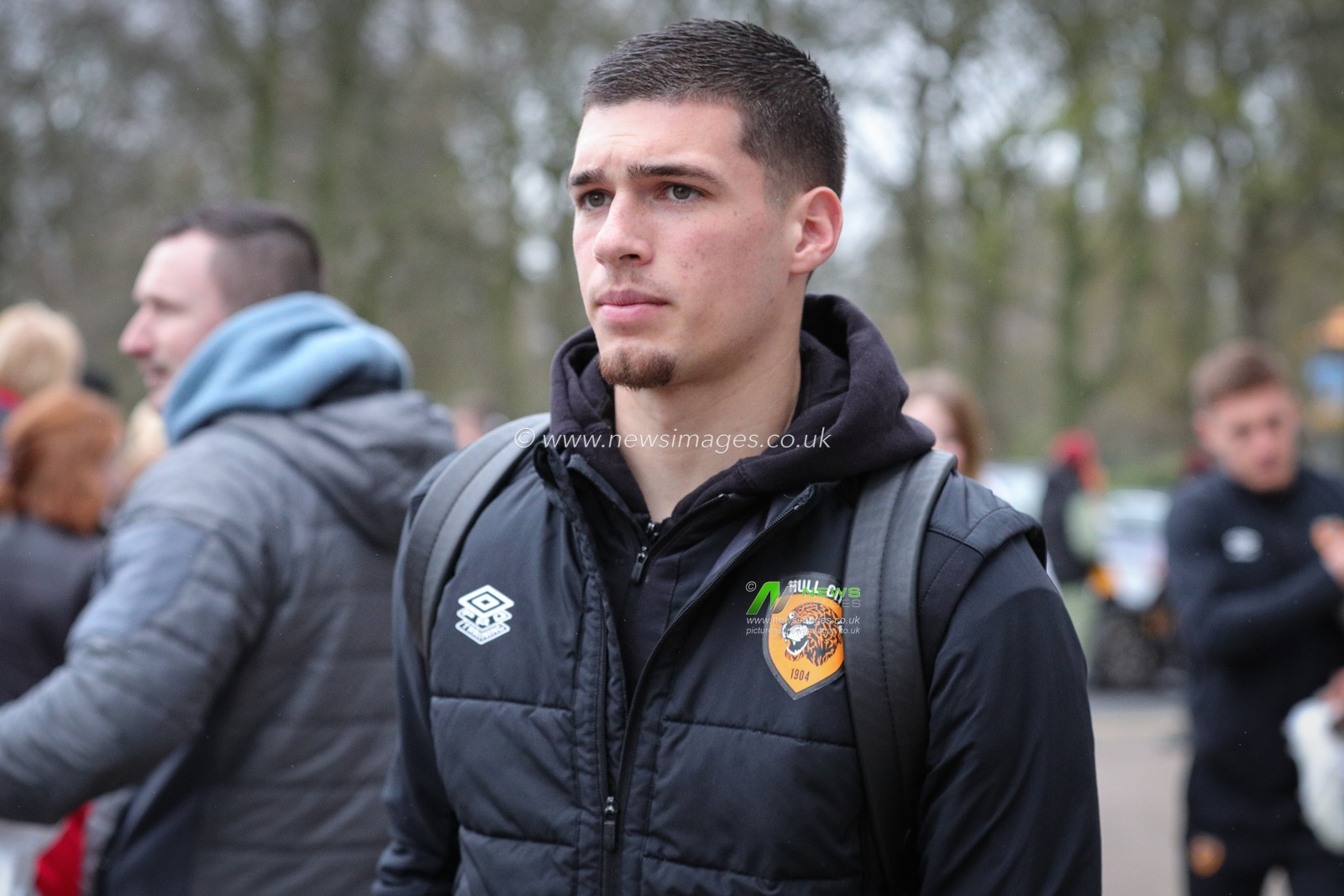 Xavier Simons #35 of Hull City arrives at The MKM Stadium ahead of the Sky Bet Championship match Hull City vs Rotherham United at MKM Stadium, Hull, United Kingdom, 1st April 2023

(Photo by James Heaton/News Images)