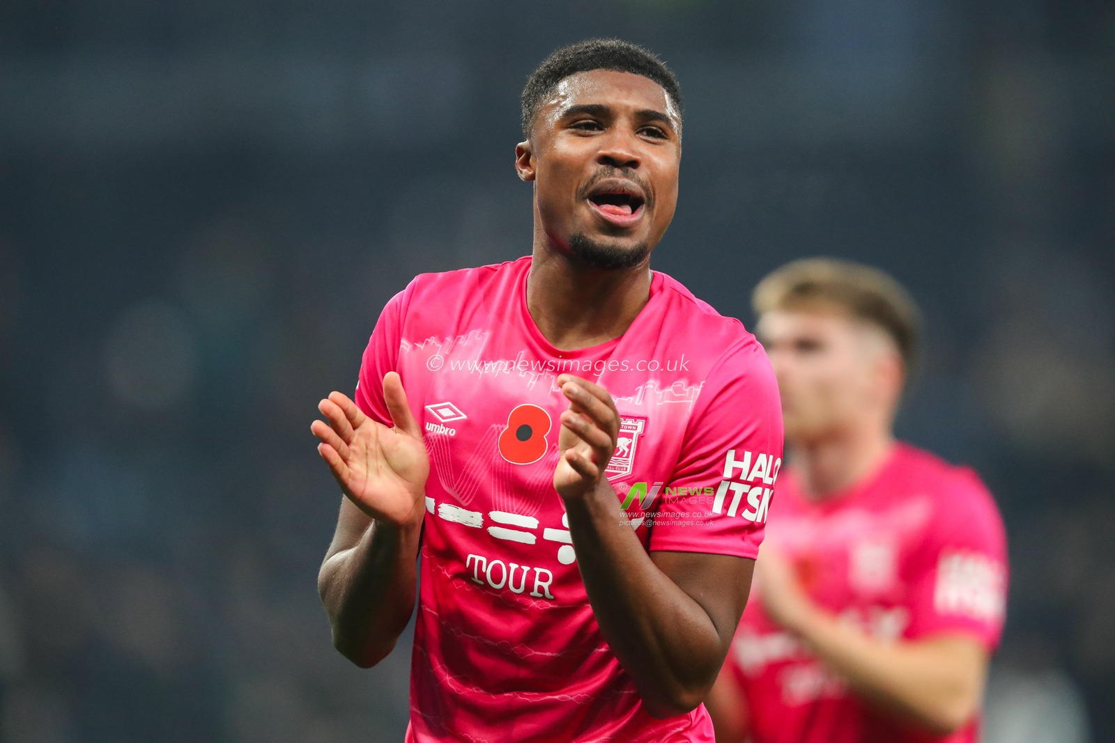 Ben Johnson of Ipswich Town celebrates after the teams first premier league win this season following the Premier League match Tottenham Hotspur vs Ipswich Town at Tottenham Hotspur Stadium, London, United Kingdom, 10th November 2024

(Photo by Izzy Poles/News Images)
