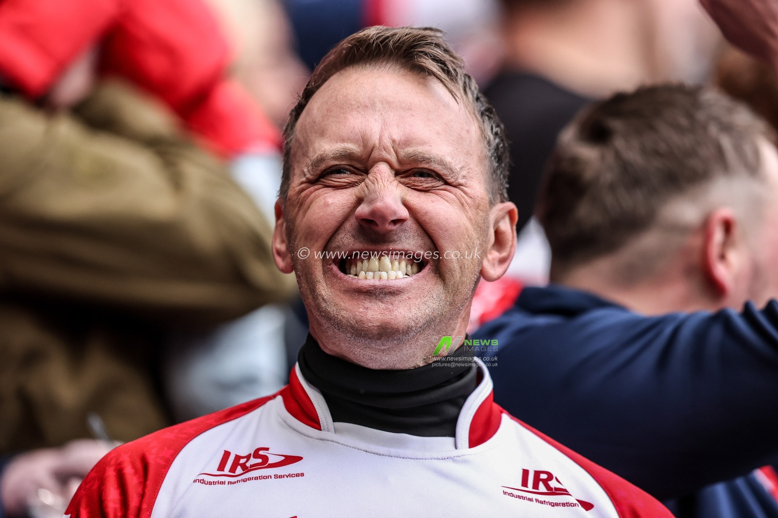 Hull KR fans celebrate the final result during the Betfred Super League Round 8 match Hull FC vs Hull KR at MKM Stadium, Hull, United Kingdom, 18th April 2025

(Photo by Alfie Cosgrove/News Images)