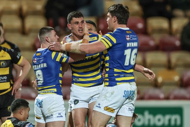 Sam Stone of Warrington Wolves celebrates his try during the Betfred Super League Round 4 match York Knights vs Warrington Wolves at LNER Community Stadium, York, United Kingdom on 06 March 2026

(Photo by Mark Cosgrove/News Images)