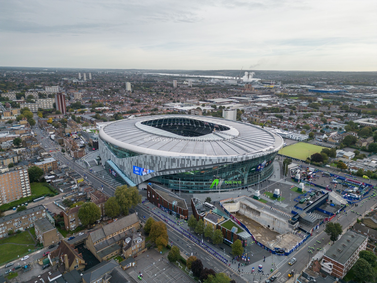 A general view of the Tottenham Hotspur Stadium, venue for today's Week 6 match Chicago Bears vs Jacksonville Jaguars at Tottenham Hotspur Stadium, London, United Kingdom, 13th October 2024

(Photo by Craig Thomas/News Images)